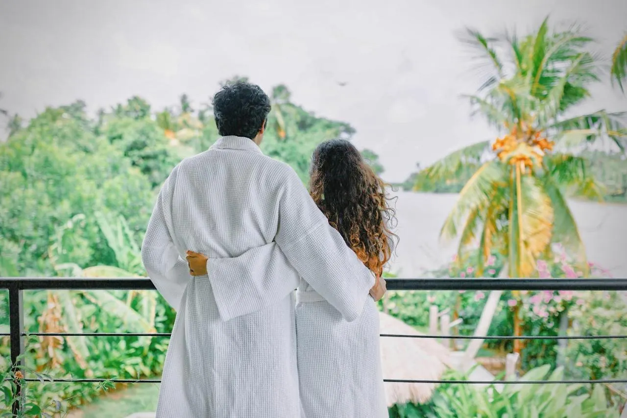 Waterland Hotel Negombo