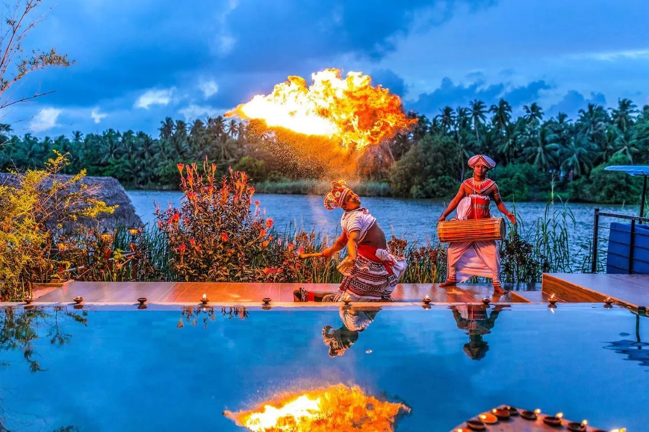 Hotel Waterland Negombo