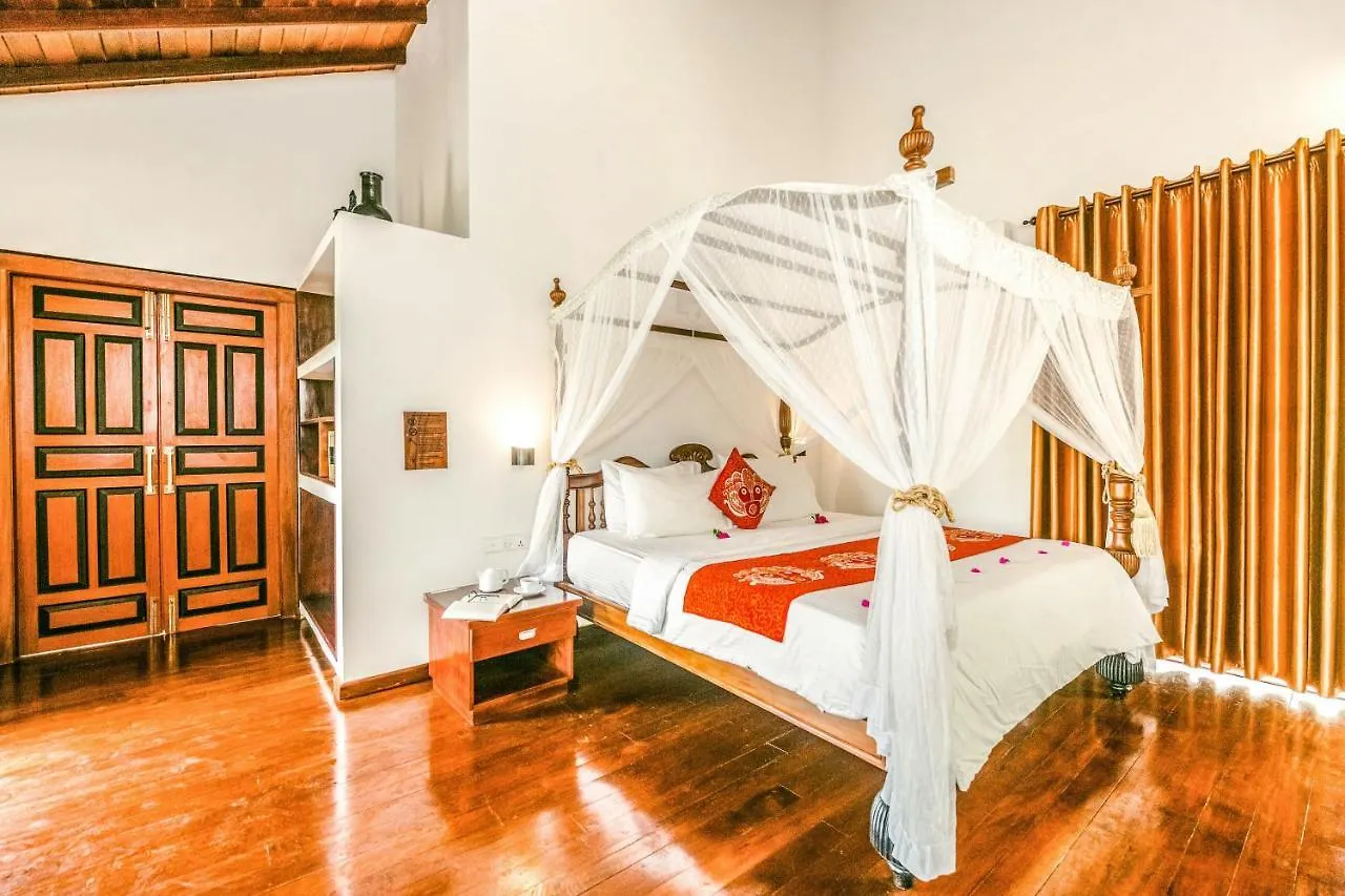Waterland Hotel Negombo 5*,  Sri Lanka