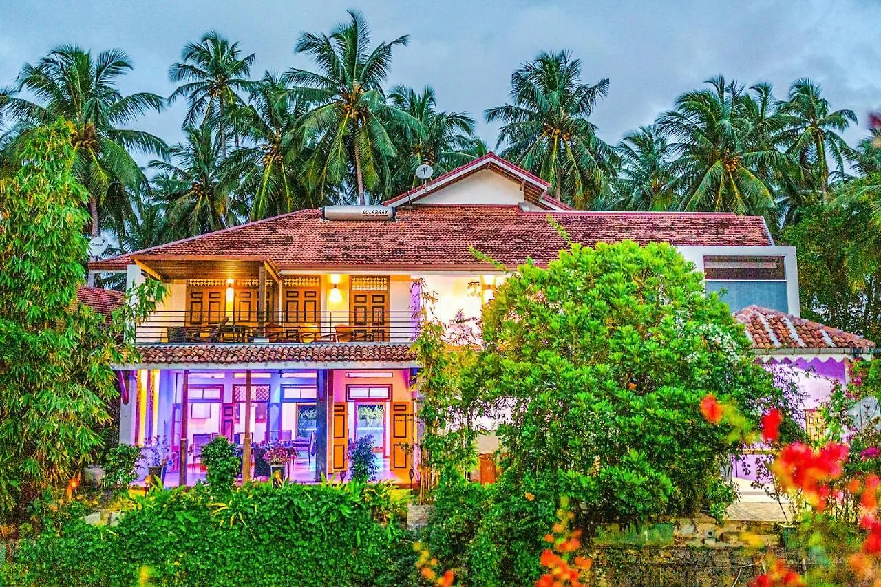 Waterland Hotel Negombo