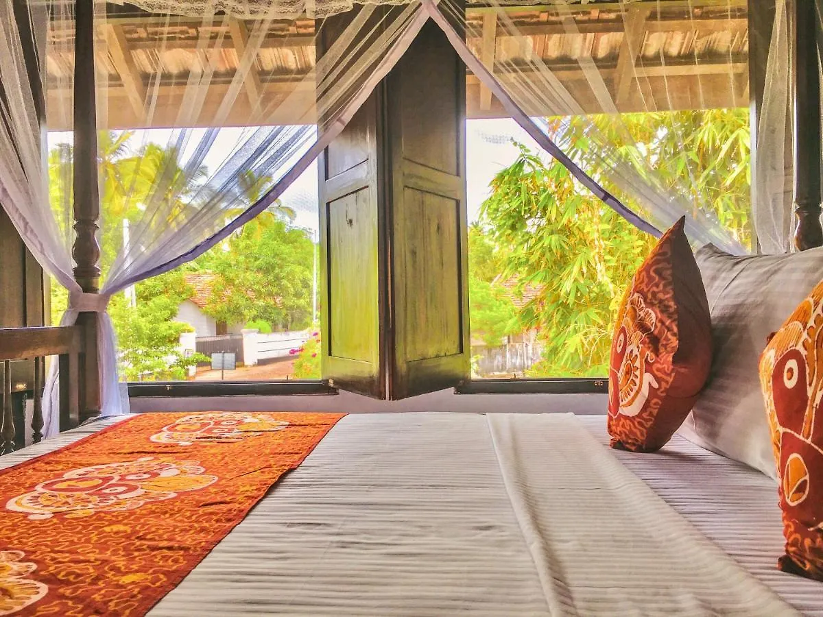 Hotel Waterland Negombo