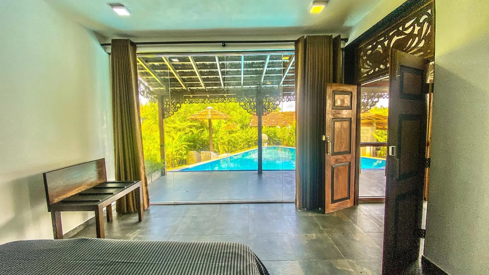 Hotel Waterland Negombo 5*,  Šrí Lanka
