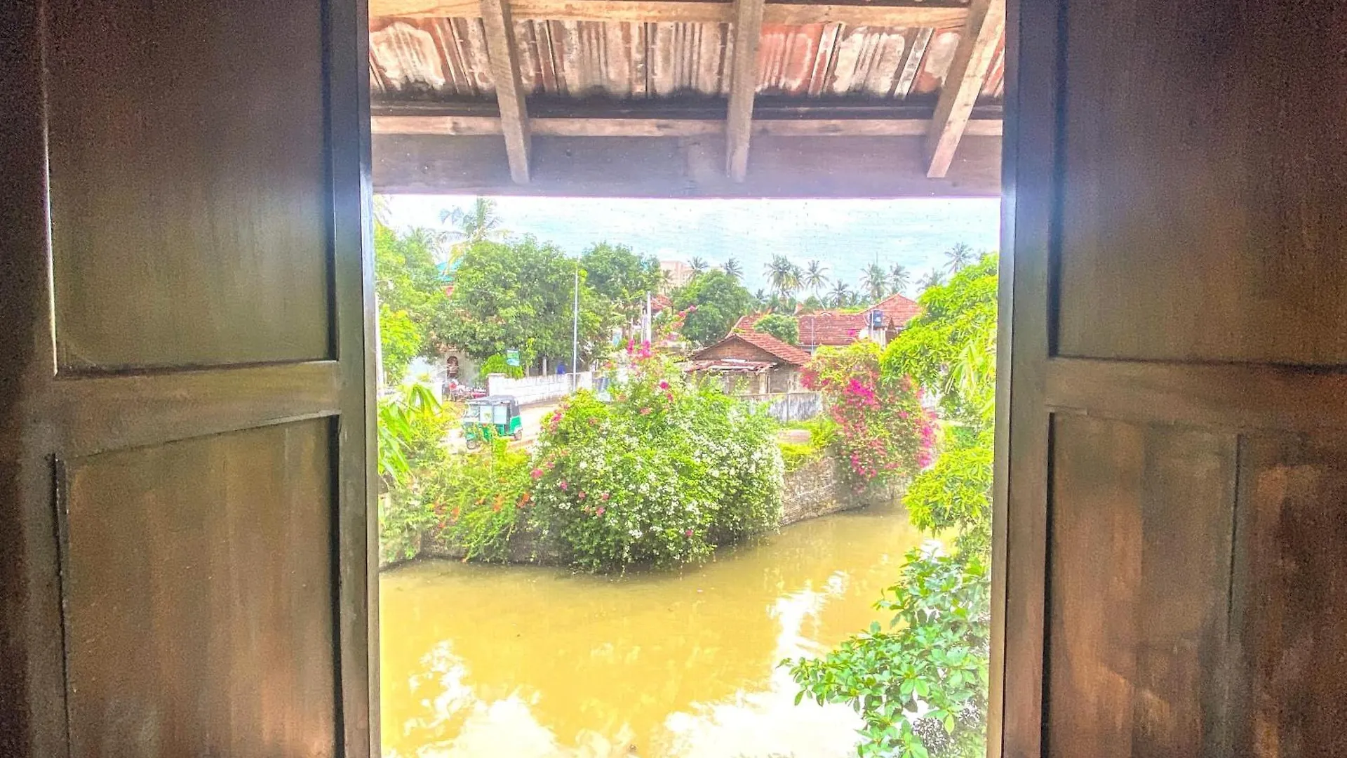 Hotel Waterland Negombo