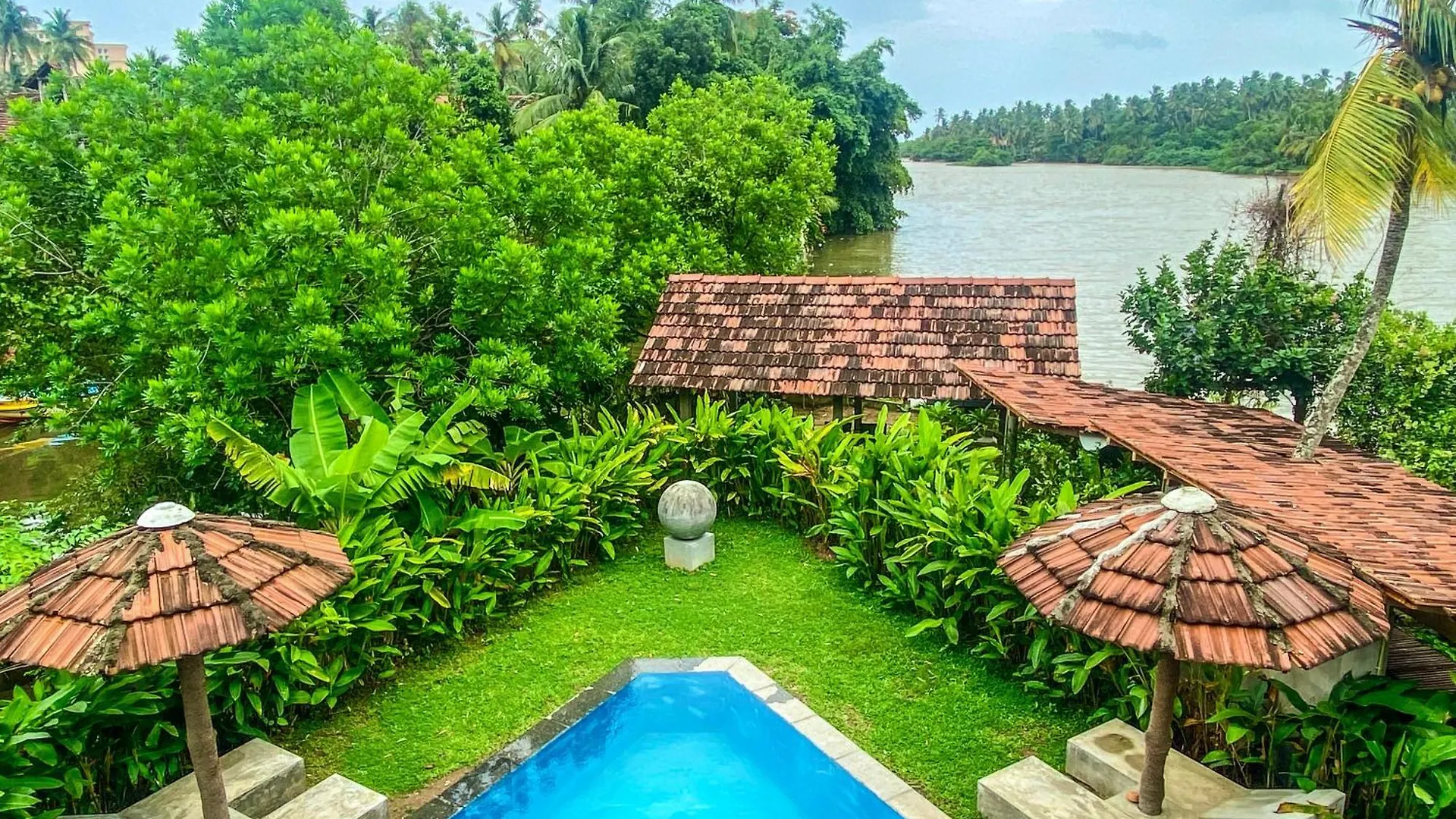 Hotel Waterland Negombo